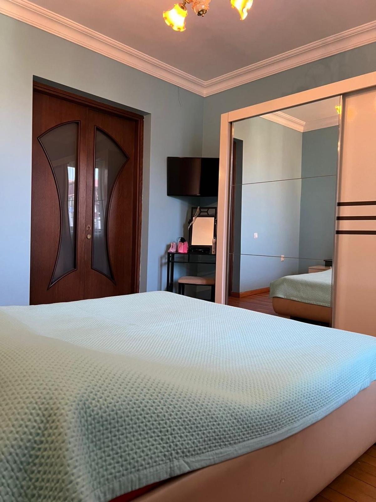 Apartment Rustaveli 57 Batumi Eksteriør billede